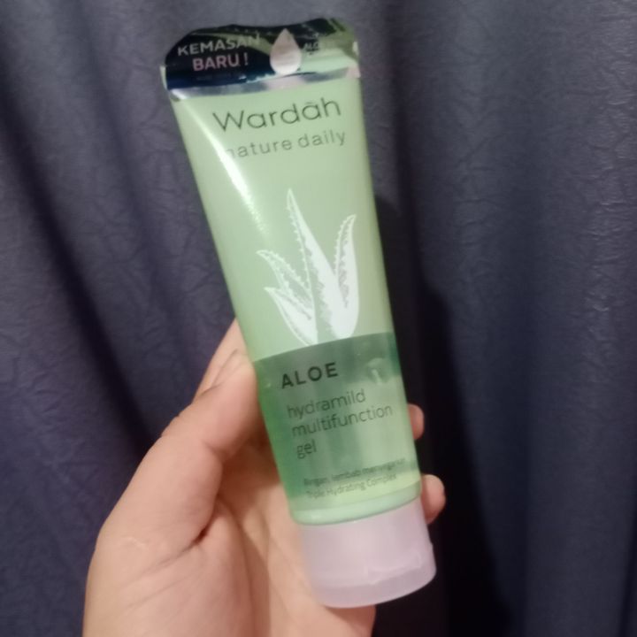 Wardah Nature Daily Aloe Hydramild Multifunction Gel Ml Lazada