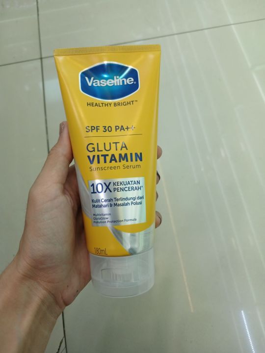 Vaseline Spf 30 Pa Gluta Vitamin Sunscreen Serum 180ml Lazada Indonesia