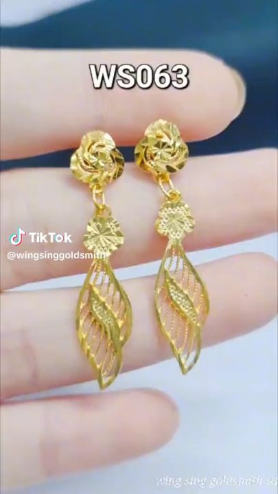 Wing Sing Gold Rossy Rose Earrings Subang Indian Design Emas