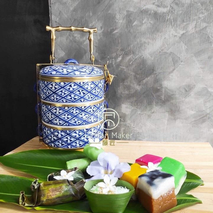 Ready Stock Ceramic Tiffin With Brass Handle Traditional Elegant