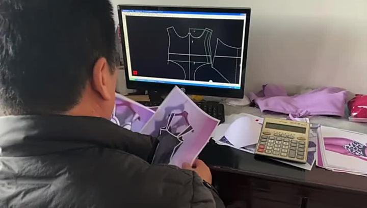 LZD New European And American Swimsuit Women S Split Printed Bikini Beach Hot Spring