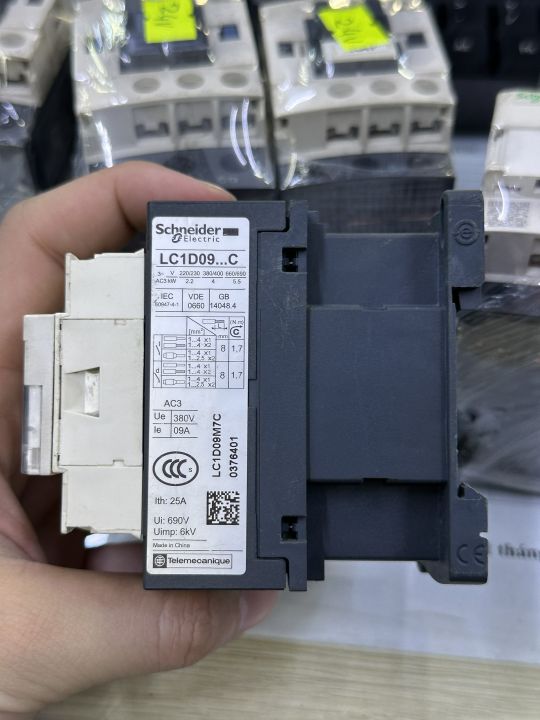 Contactor Khởi Động Từ Schneider 9A 12A 18A 25A 32A HÀNG ĐẸP 90