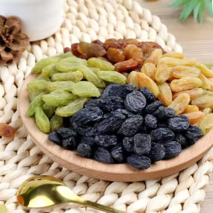 Xinjiang Multi-color Raisins Edible Directly Snack