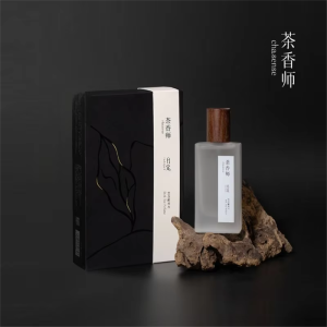 CHAXIANGSHI | Tea Scented Woody Fragrance