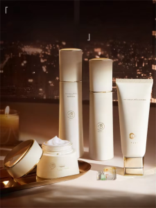 RUYI | Hydrating Whitening Anti-Aging Firming Lotion