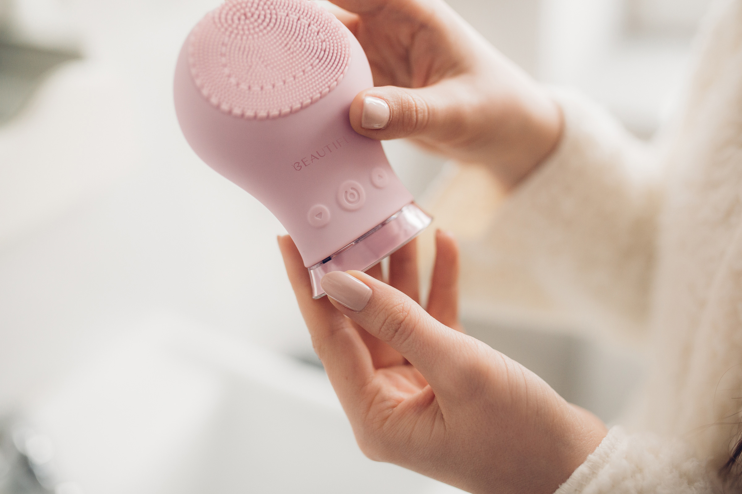 Beautifly - Cepillo Facial Fresh Pink – Cepillo de Limpieza Facial Sónico con Modo de Masaje 6 Modos de Intensidad, Reafirma y Elimina Impurezas - 1