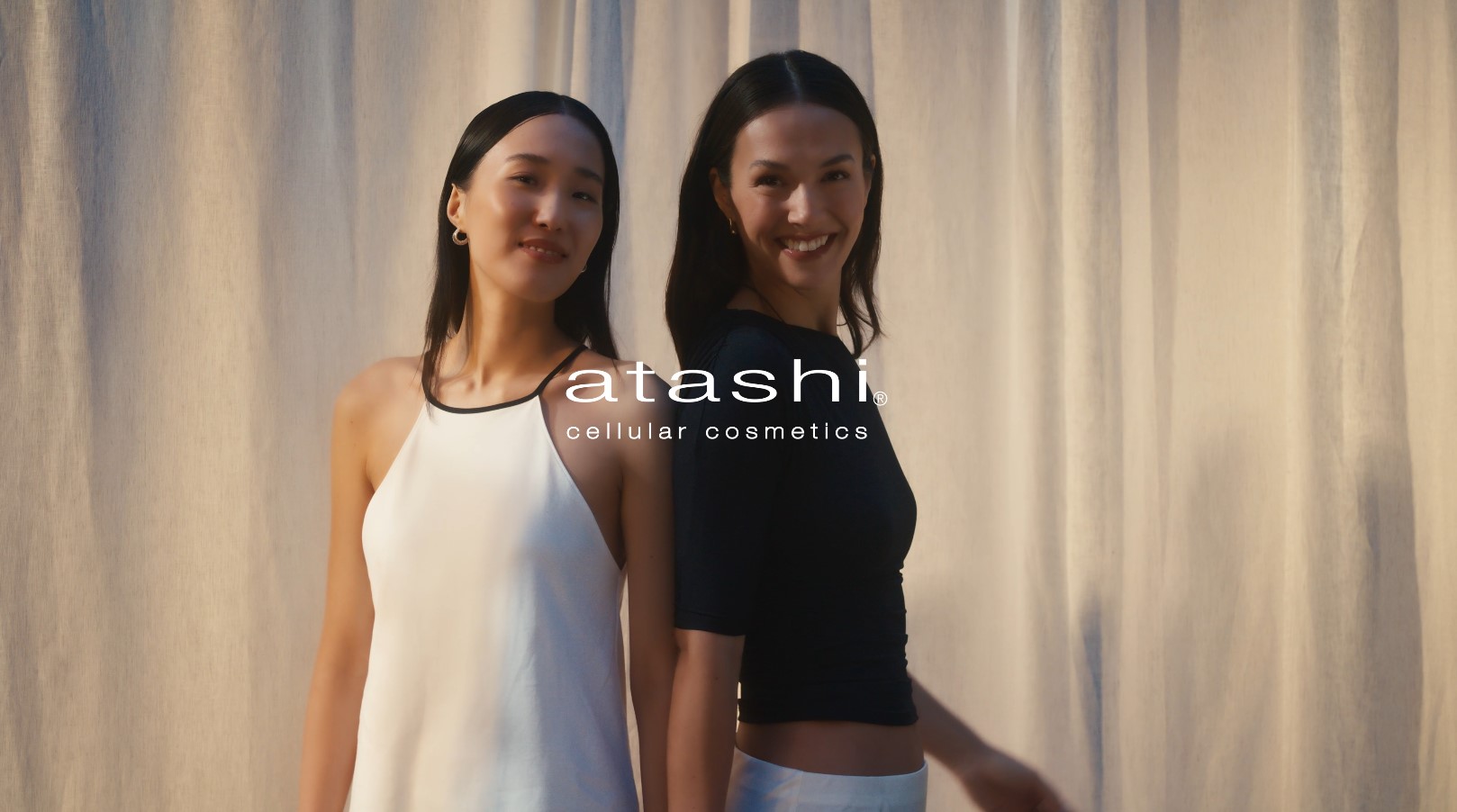 Atashi K-Bioferment Instant Blur | Advanced Primer Facial Antiedad Iluminador Corrector | Con Centella Asiática y Ectoína | Fortalece el Microbioma | Piel Suave y Sedosa | Piel Joven al Instante  |  Cobertura Lite y Luxe | Apto Pieles Sensibles | 50 ml - 1