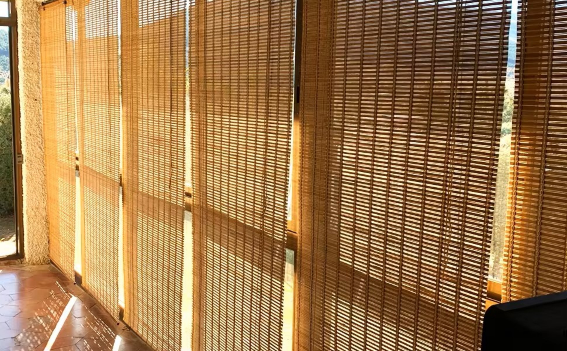 MEJORADA Estor de Bambú Enrollable para Ventana y Puerta, Cortina Persiana de Madera Incluye Accesorios (DIMENSIONES ANCHO X LARGO) - 1