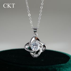 codCKT 18k White Gold 1ct Moissanite Diamond Necklace Pendant for Womens Fashion Classic Platinum Pt950 Four-leaf Clover Jewelry