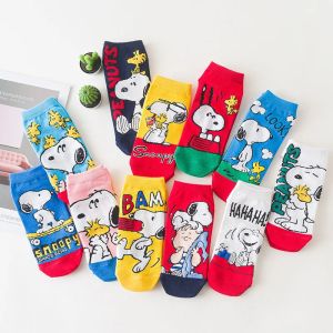 Christmas Gifts: Cute Snoopy Boat Socks for Women & Men