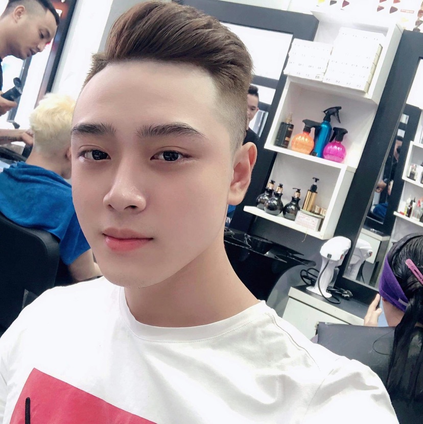 AUTHENTIC TUẤN LÂM