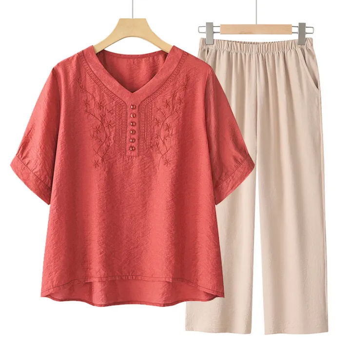 Tencel%20And%20Linen%20Women's%20Set,%20Embroidered%20Short-Sleeve%20T-Shirt,%202025%20Summer%20New%20Middle-Aged%20Mom%20Two-Piece%20Set%20With%20Pants%20And%20Top%20-%20Image%205