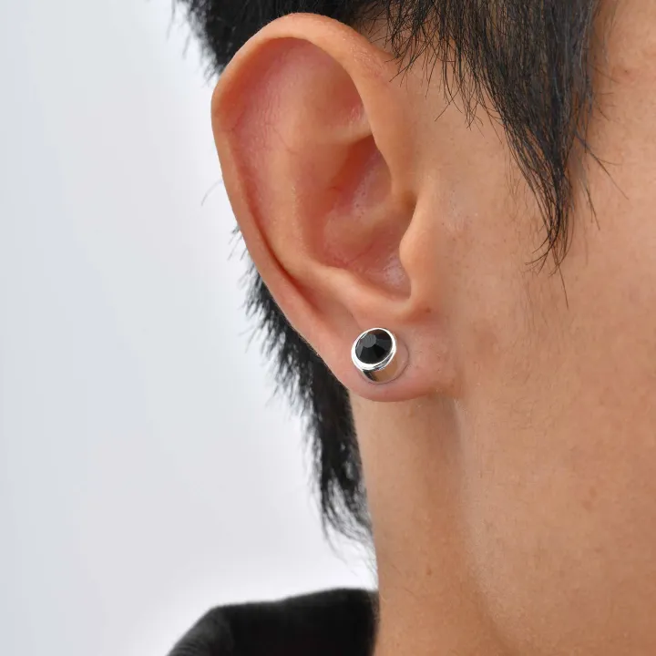 Kemstone%20Black%20Zircon%20Magnetic%20Stud%20Earrings%20%E2%80%93%20No%20Piercing%20Clip%20On%20Earrings%20for%20Men%20-%20Image%204