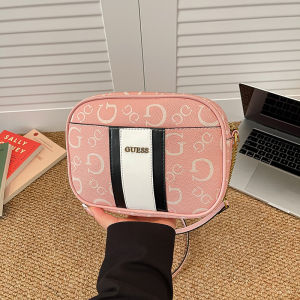 GUESS For 23x7x13CM Hot selling women bag crossbody bag 2026 spring multi colored high quality small square bag with chain link armpit women bag