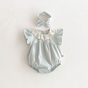 ชุดฤดูร้อนสุดเก๋สำหรับเด็กผู้หญิง: คอปีเตอร์แพน แขนระบาย ชุดรอมเปอร์คอกลม ชุดบอดี้สูทสามเหลี่ยม ชุดคลาน