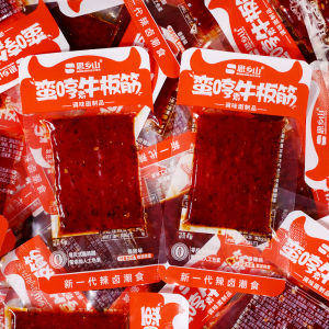 思乡山素牛板筋香辣面筋湖南特产麻辣休闲食品小包辣条解馋零食