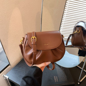 FQ1 Retro pleated flip shoulder bag for woman high-end commuting versatile saddle bag QF1