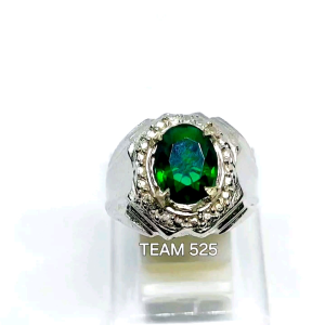 Cincin Elegan Murah Permata Emerald Green Dimensi 10x8