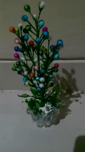 Bunga Hias Akrilik Bola Dunia Mix: Desain Unik & Menarik