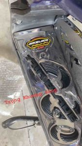 THẢM ĐỂ CHÂN XE ARI BLADE 2016-2019 caosu inox