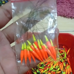 Kukumbul Cabe Pelampung Mancing Ikan Mas Isi 10 Pcs Warna Merah Ukuran 3 Cm