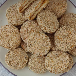 BISKUIT KARAMEL MARIE WIJEN ASLI TANPA PENGAWET / ENAK BANGET
