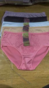 กางเกงในผู้หญิงแพคละมี 10 ตัวแพ็คหนึ่งมีหลายสีสำหรับคนใส่เอวสามสี่ใส่ได้