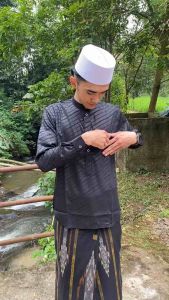 Baju Koko Kurta Kasual Terbaru Kemko Sultan Embos Batik Kancing Premium Slimfit Lengan Panjang Hitam