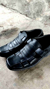 Sepatu sandal pria slip on kulit sapi 09
