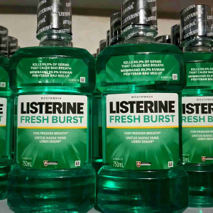 LISTERINE mouthwash 750ml.