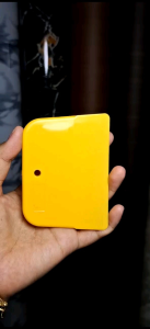 Kape Kuning Kecil Alat pasang sticker