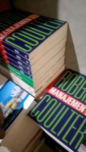 MANAJEMEN EDISI 13 JILID 2 BY ROBBINS COULTER