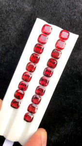 Beautiful garnet lot available for sale  Weight: 28.70 carat  19 Peices  Dimension: 7mm Price:100 MYR per carat