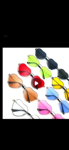 OK New Retro Metal Love Heart Sunglasses Peach Heart ocean lens Sunglasses Female Heart Shaped fashion sunglasses