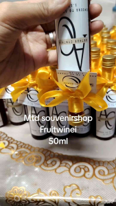personalize mini fruit wine 50ml plus free a4 top signage wooden standy