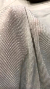 vải voan dập ly nhũ kim tuyến _( khổ 1m5)màu xám trắng mềm rũ may đầm váy dạ hội vv