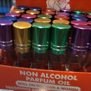 12 PCS (1LSN)BOTOL PARFUM ROLL ON 8ML PRINTED