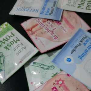Masker Meronah Face Powder - Brightening / Acne / Hydrating