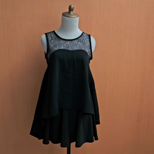 atasan wanita hitam ALLYLINE cewek S kutung MEWAH blouse PESTA depan pendek belakang panjang kutung atas brokat