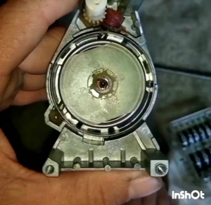 Universal 16 Teeth Odometer Gear Trip Meter Spin Gear For Old Proton Car Wira/Waja/Putra/Saga/Satria & Iswara