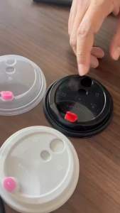 ฝาแก้วพลาสติกจุกหัวใจสำหรับปิดแก้วปาก 90 mm (เฉพาะฝา 50 ชิ้น)