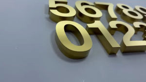 ตัวเลขสแตนเลสทอง แฮร์ไลน์ ขนาด 10 cm. หนา 2 cm. ฟ้อนต์แบบมาตรฐาน