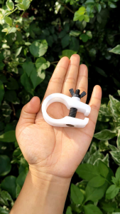 A225ตัวล็อคก้านเครื่องตัดหญ้า 2 จังหวะ "ยี่ห้อ" มากีต้า Makita RBC 411U ใช้ได้กับNB411RBC 411ของแท้ (หนาทน) อย่างดี เยี่ยม👍#แท้ติดเครื่องใหม่มา