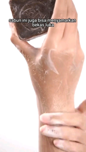 Biotalk Coffee Scrub Soap Sabun Mandi Kopi Natural Handmade untuk Bekas Luka Strechmark 120gr