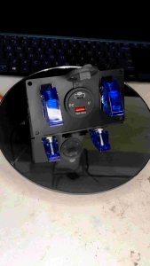 Penggunaan Saklar Mobil Universal & Volt Meter USB Charger DC Outlet