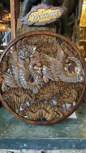 หงส์คู่ตกแต่ง ขนาดใหญ่ หงส์แกะสลัก ทำจากไม้สักแท้ เดินเส้น หงส์เสริมมงคล ฝีมือคนไทย สวยงาม หนังสือเสริมจมูก เครื่องดื่มเสริมจมูก โมเดลผิวหน้า มิตรและสวยๆ