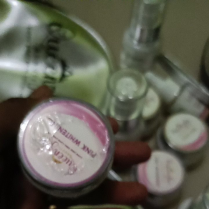 Perawatan Kecantikan Pink Whitening dengan Queenzha