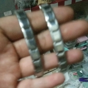 GELANG TITANIUM PRIA/WANITA MODEL RANTAI JAM TERLARIS