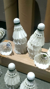 KOK BADMINTON BEKAS 3 in 1. ZHOUALPHAINDOCOCK .KOK BULU UTUH 95% .ISI 12