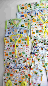 Husna Baby - Paket Lahiran 18 Pcs Baju dan Celana Bayi Baru Lahir Putih Motif